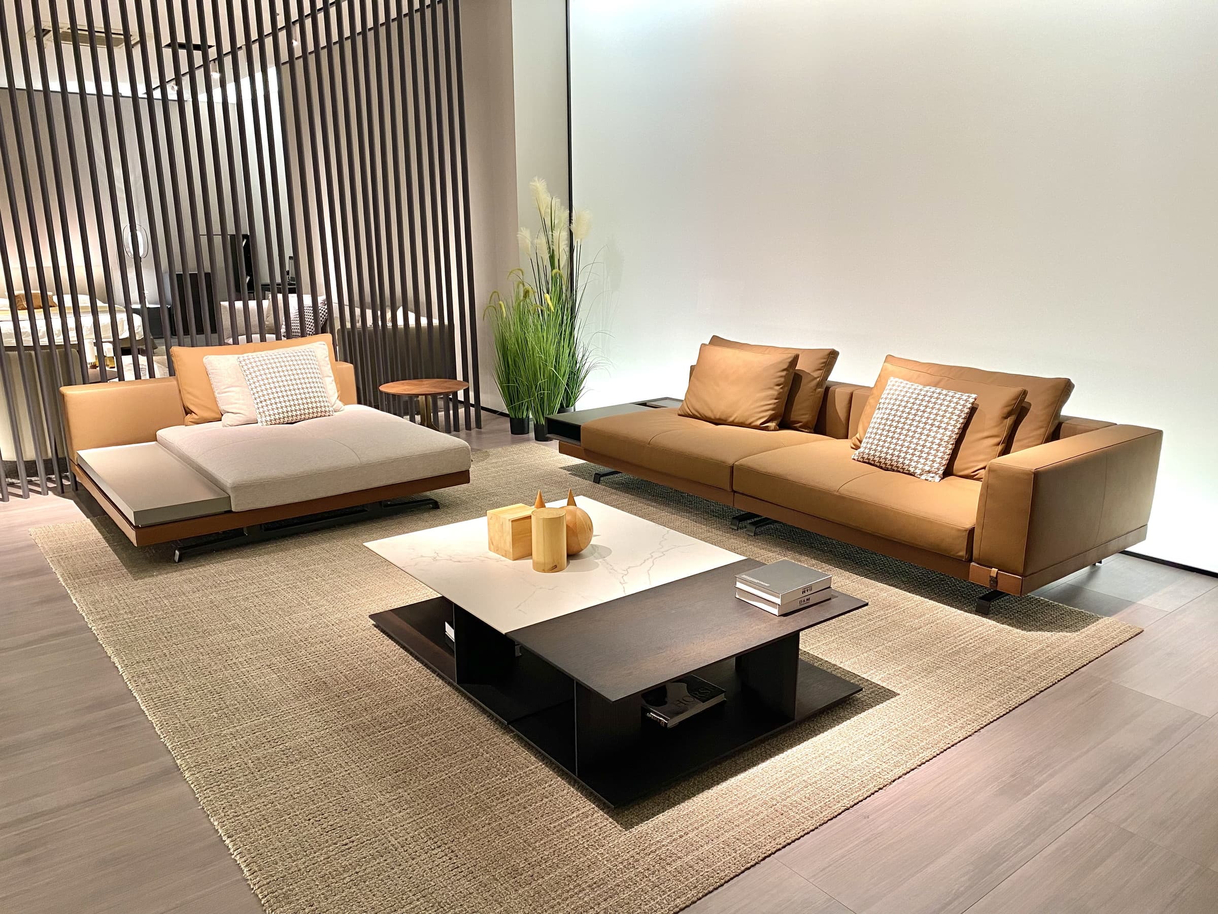 F9721 living room set in tan leather with a matching daybed