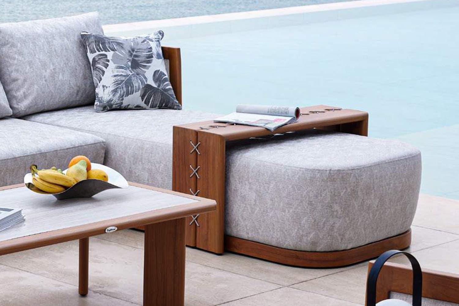 BP-8561-A SIDE TABLE